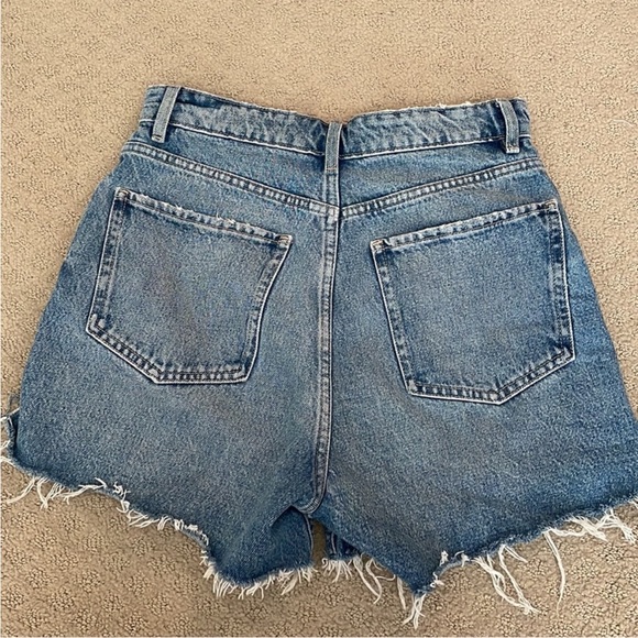 Zara denim shorts - Picture 2 of 3